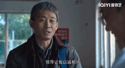 张颂文回应“建议查查,不像演的” （是怎么回事）