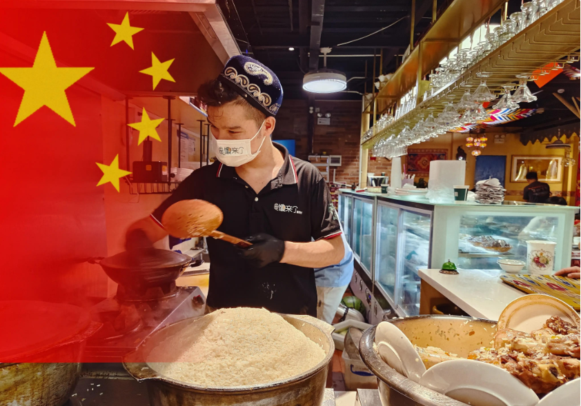 手抓饭是哪个民族的风俗（新疆民族手抓饭的做法）
