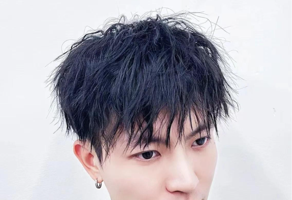 男生烫什么发型好看好打理（十四款非常好看的男士发型）