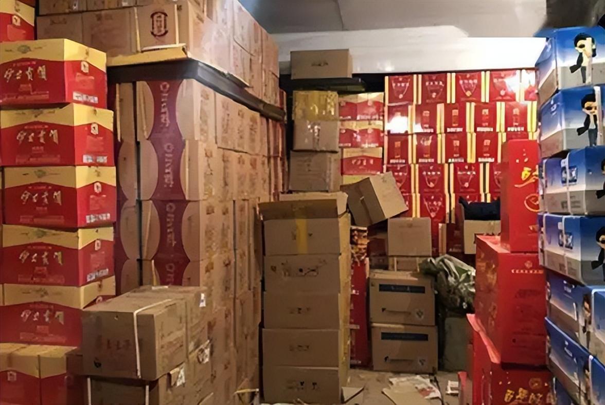 个人开烟酒店的真实经历（开烟酒店真的赚钱吗）