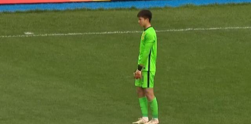 U20国足加时憾负韩国 止步8强（U20国足1-3遗憾不敌对手）