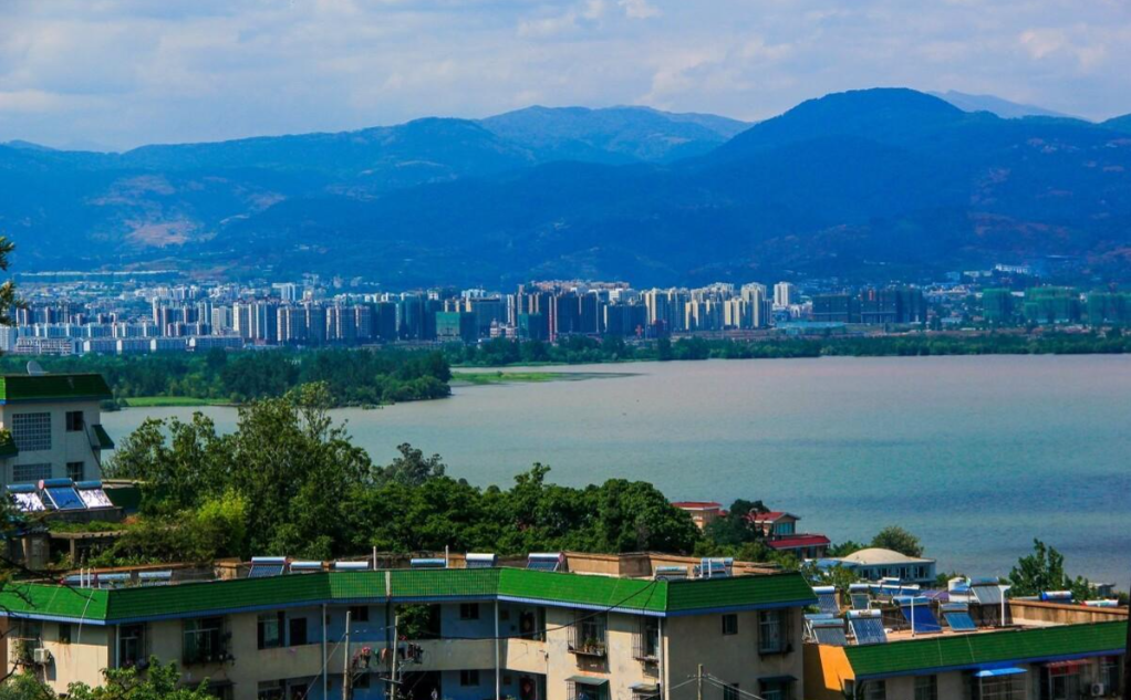 西昌是哪个省属于哪个市（养老就来西昌吧）