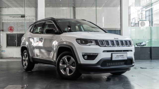 jeep指南者怎么样（当年20万的Jeep指南者，现在花8万买值吗）