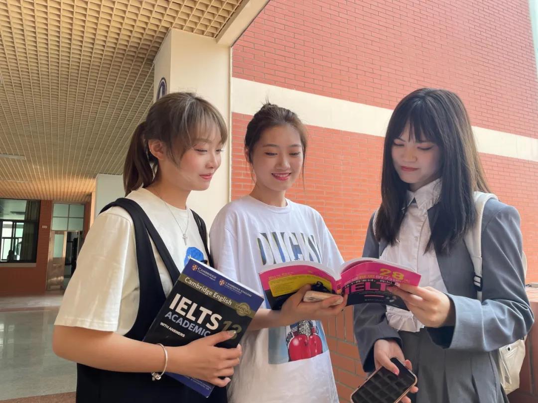 春季高考可以出国留学吗（高三学生想出国留学应该怎么申请呢）
