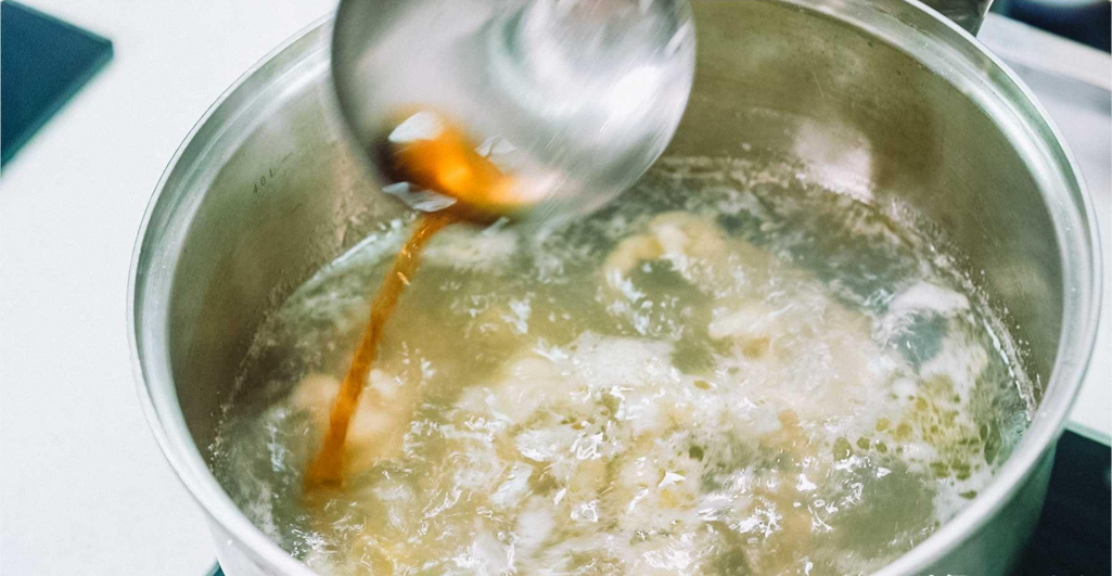 柠檬鸡爪制作方法配料和步骤（制作网红柠檬鸡爪都需要哪些材料）