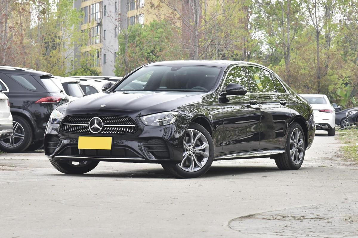 奔驰属于什么档次的车（奔驰E级和宝马5系该怎么选）