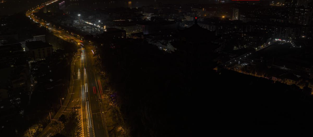 这些地标为地球熄灯一小时（武汉地标和全国超百个地标建筑同步熄灯）