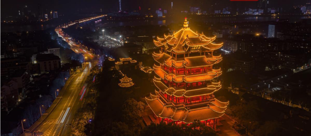 这些地标为地球熄灯一小时（武汉地标和全国超百个地标建筑同步熄灯）