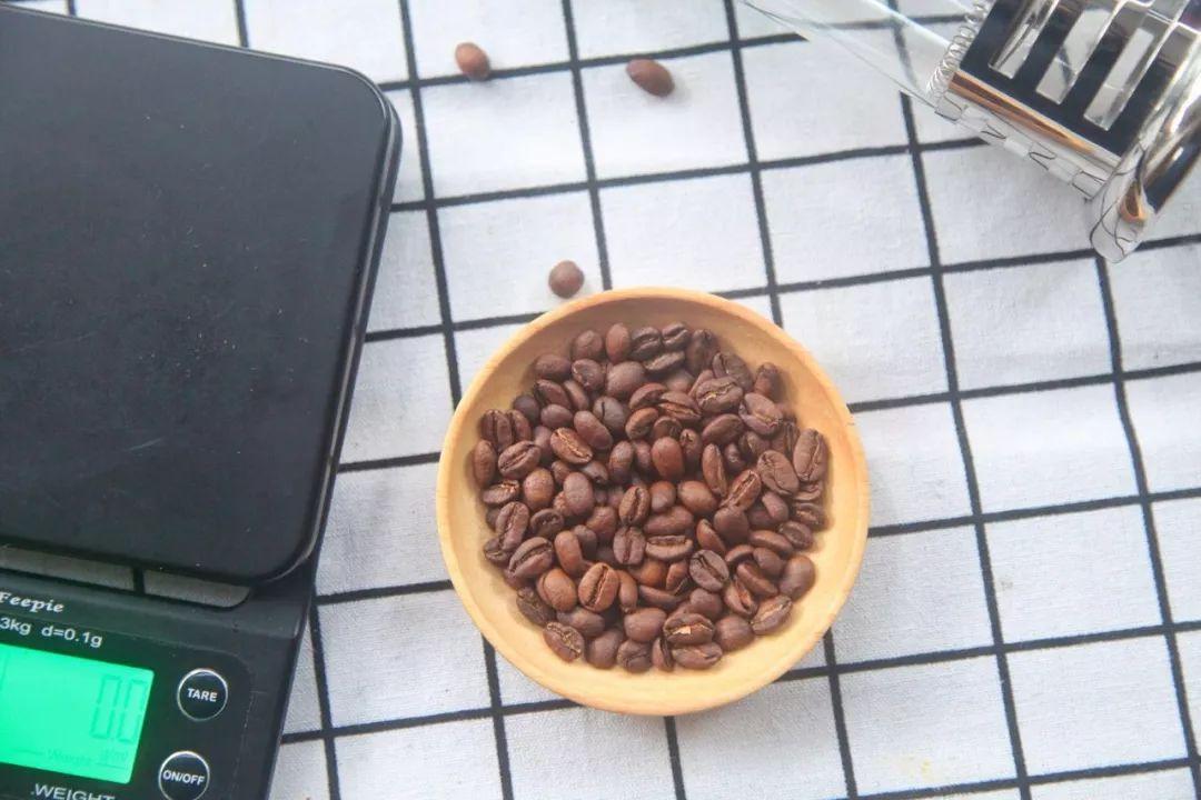 法压壶怎么冲咖啡（怎么用法压壶冲泡一壶美味的咖啡）