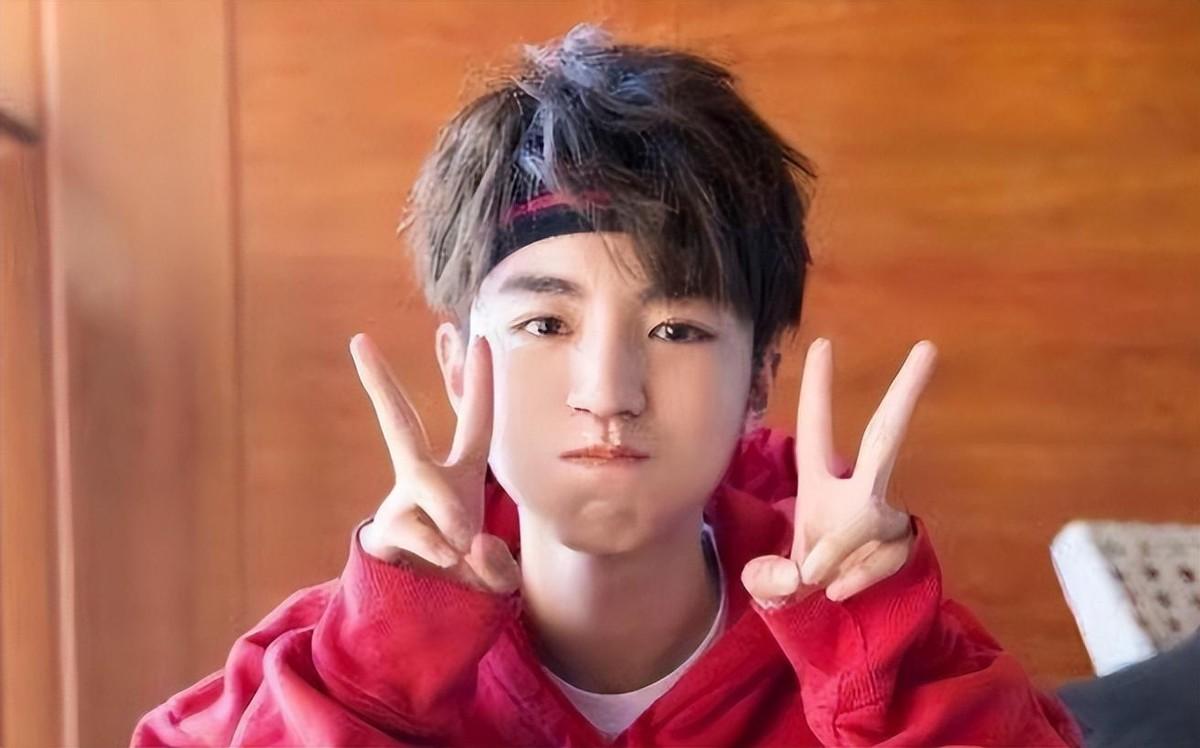 王源最近发生了什么事情（十年后TFBOYS三人的现状）