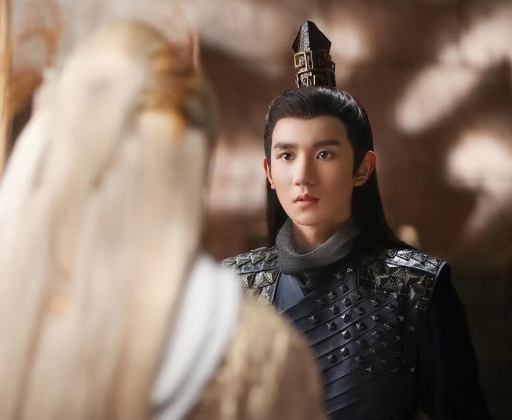 王源最近发生了什么事情（十年后TFBOYS三人的现状）