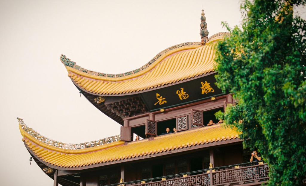 江南三大名楼是哪三个（江南三大名楼在哪里）