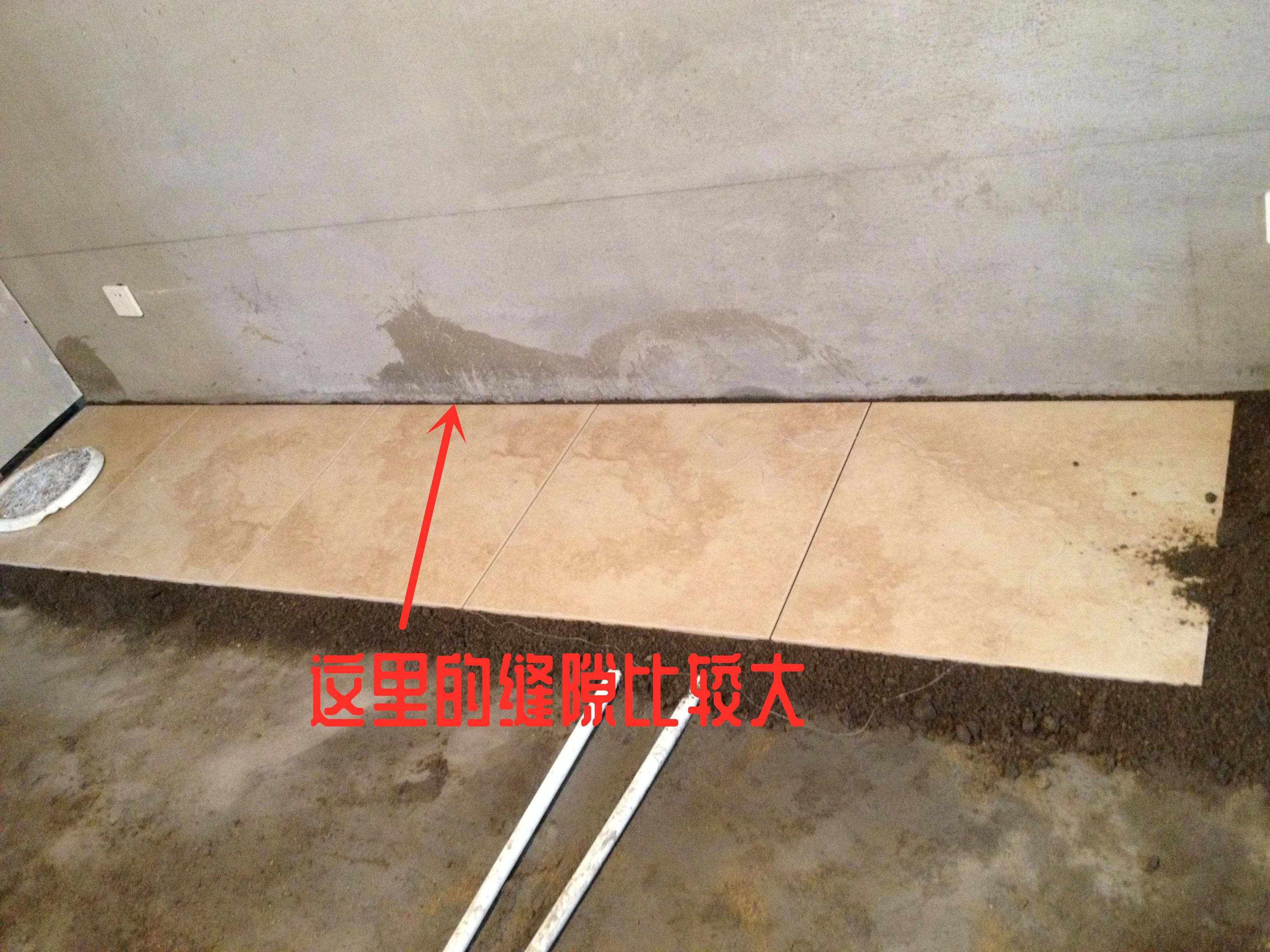 踢脚线颜色怎么搭配技巧（踢脚线颜色该怎么搭配才好呢）