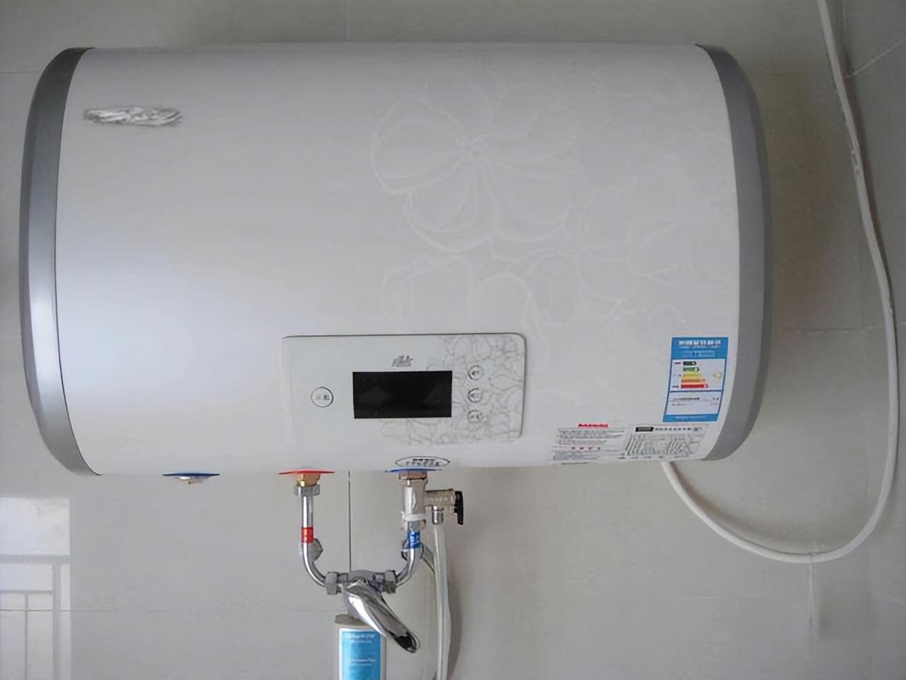 电热水器使用方法图解步骤（热水器该怎么使用才能又安全又不费电呢）