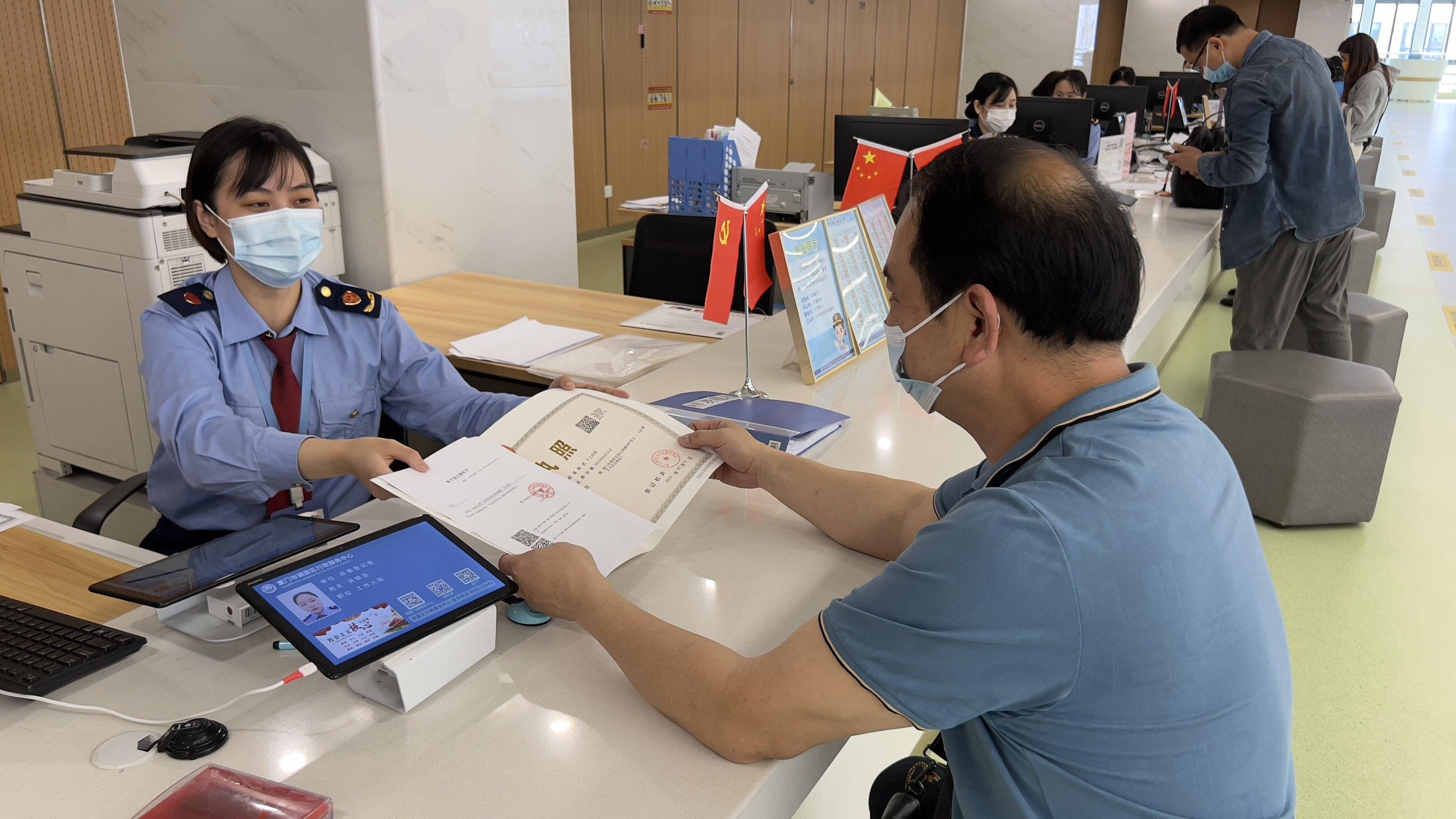 个体经济是什么意思（充分发挥个体工商户在国民经济和社会发展中的重要作用）