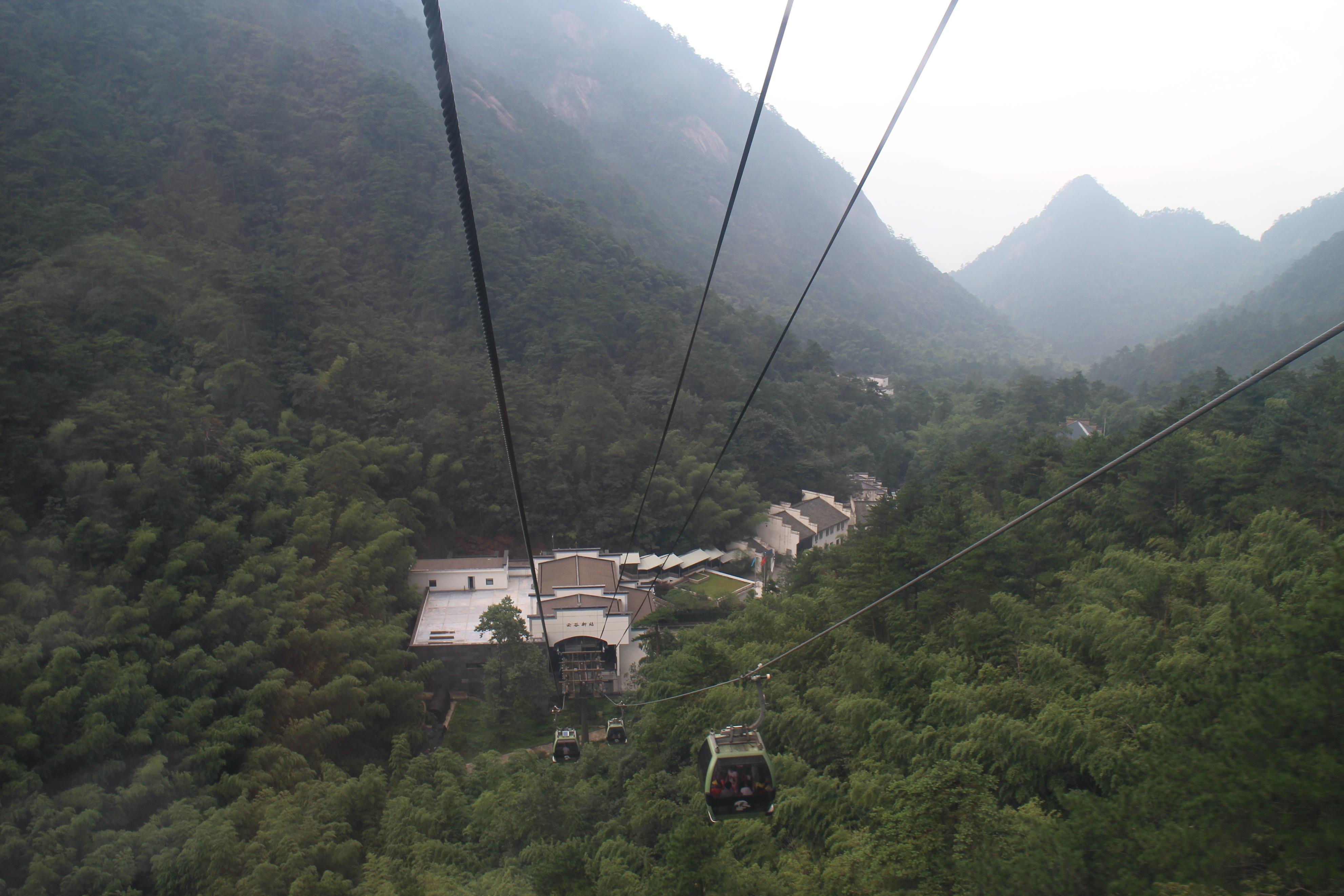 黄山旅游攻略三日游（黄山两天一夜的旅游攻略）