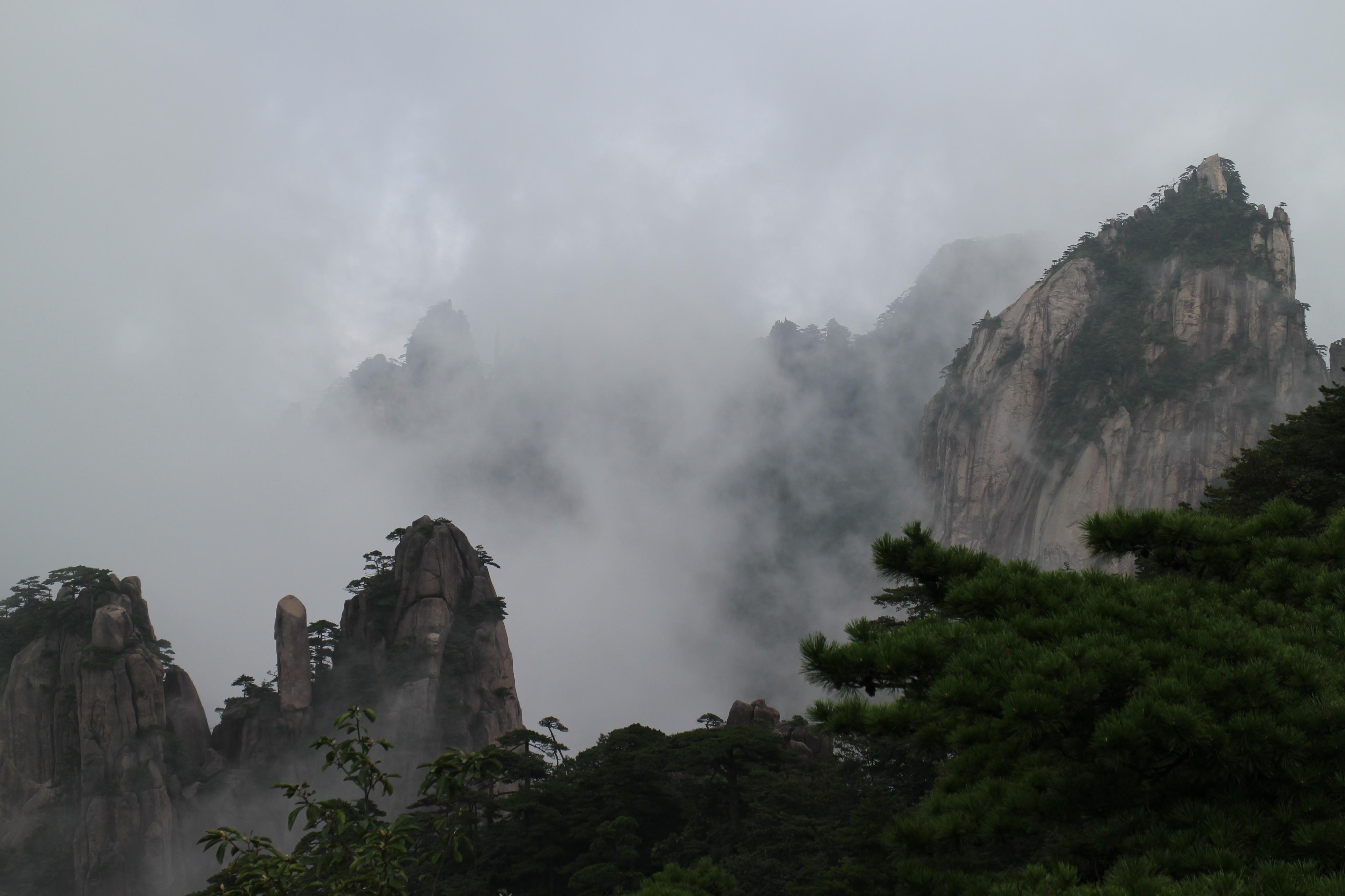 黄山旅游攻略三日游（黄山两天一夜的旅游攻略）