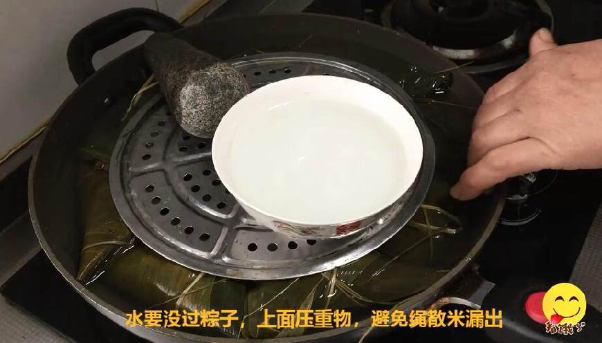 怎么做粽子需要详细过程（包粽子的详细做法教程）