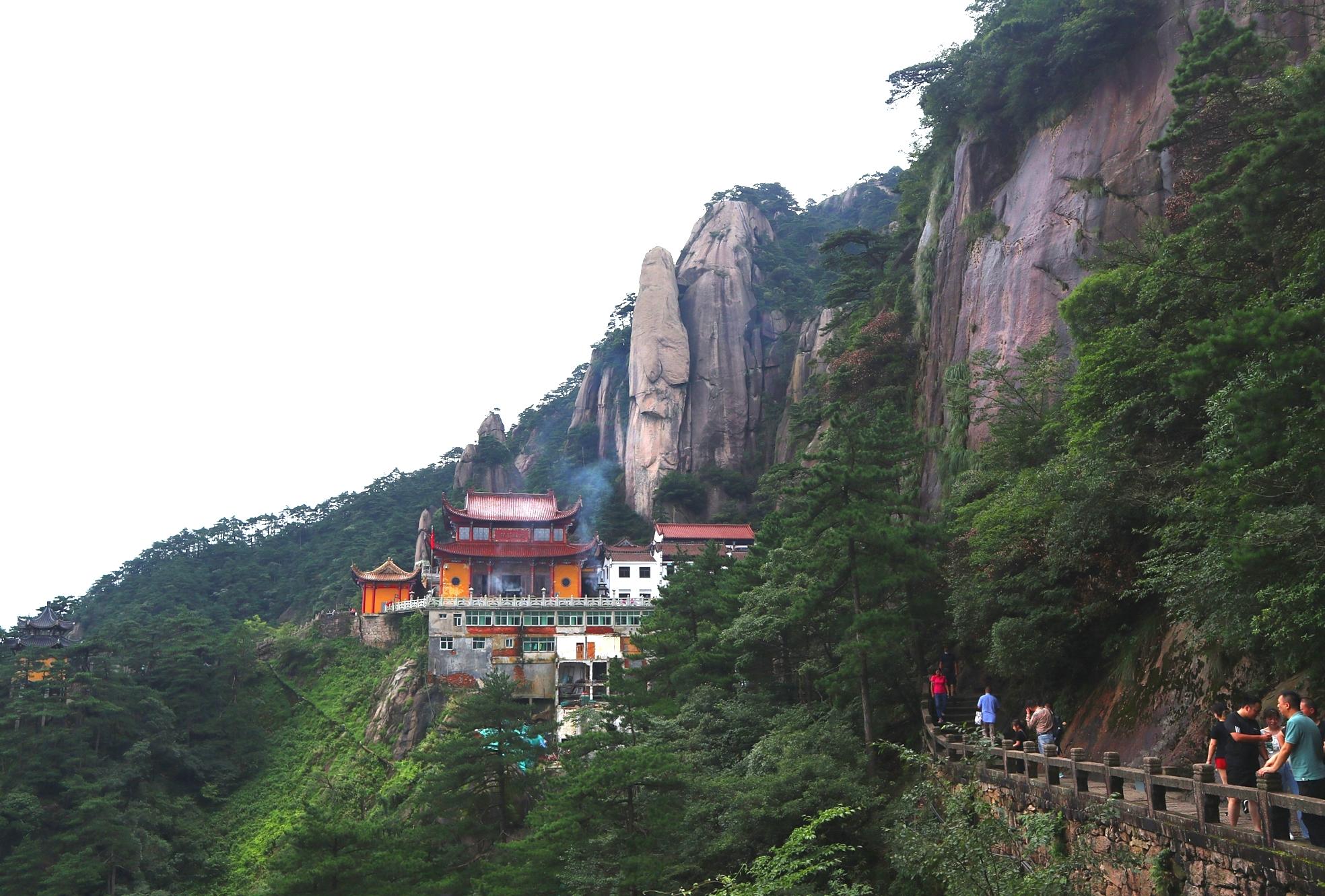 九华山在哪个省哪个市（九华山风景区有哪些）